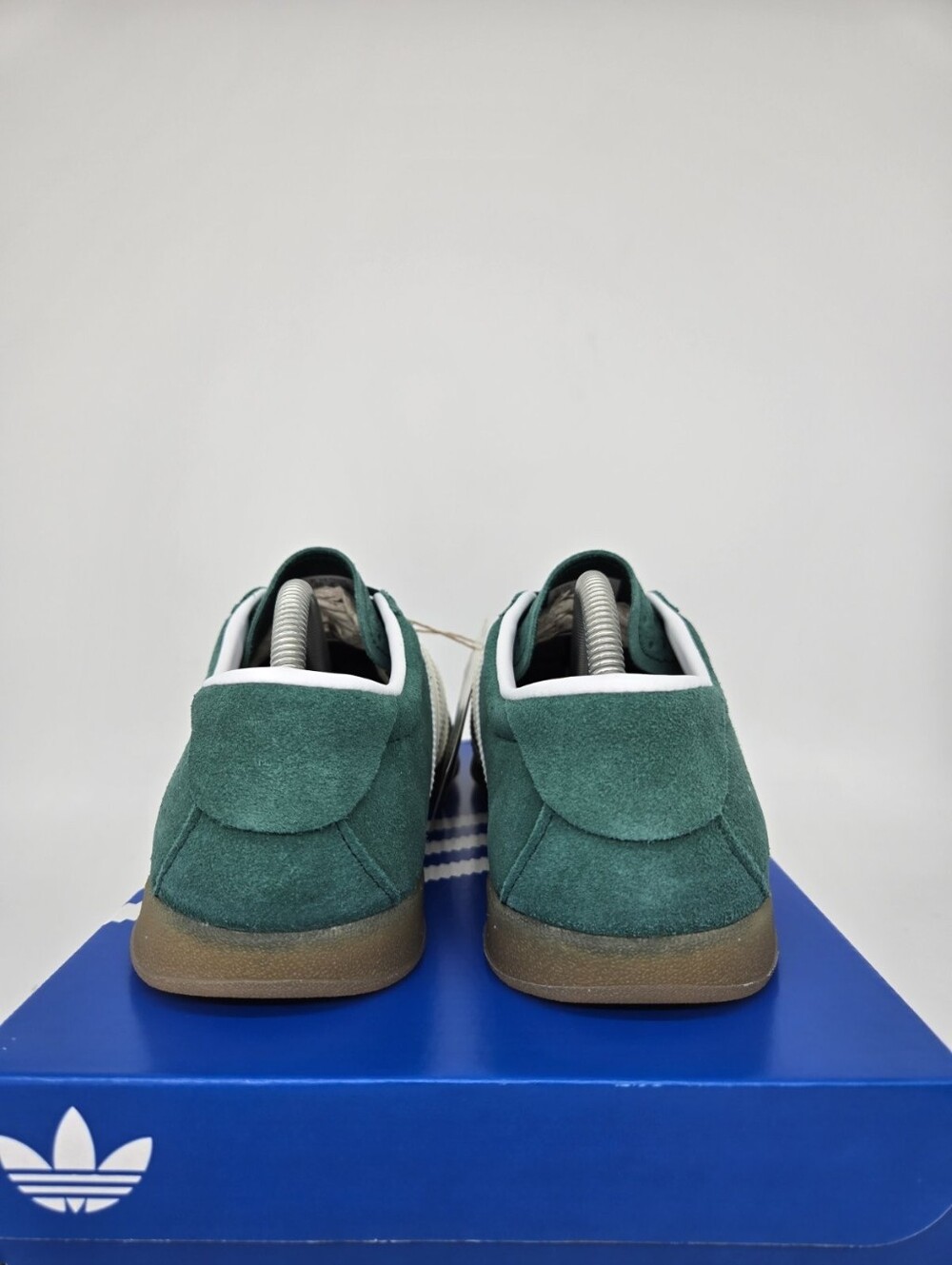 adidas Women's Gazelle Lo Pro JS1310 Collegiate Green White Gum Shoes Size 8 - Picture 4 of 8